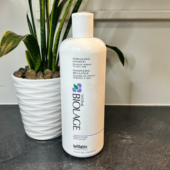 Matrix Biolage NORMALIZING Balancing Shampoo‎ 33.8 oz Jumbo Size - Picture 1 of 6